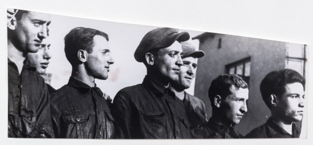 משה וורוביצ'יק (מוֹי וֶר), הכשרה, ליד ורשה, 1937 הדפס כסף ג'לטיני. © Yossi Raviv-Moi Ver Archive. צילום: רפרודוקציה: יגאל פרדו