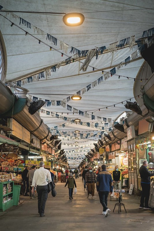 סיור טעימות בשוק התקווה תל אביב. צילום: אילן ספירא