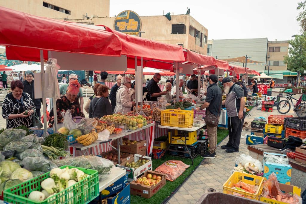 שוק האיכרים חוזר למדרחוב קק"ל בעיר העתיקה באר שבע. צילום: דניאל יאסנו