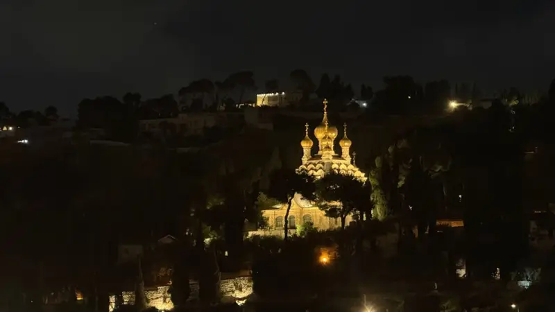 כנסיית מריה מגדלנה המרהיבה על מורדות הר הזיתים בירושלים. צילום: סיגל קליין