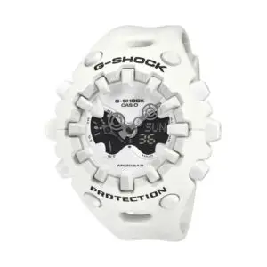 שעון G-SHOCK אנלוגי- דיגיטלי, 689 ש"ח, טי אנד איי. צילום: יח"צ חו"ל