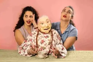 פסטיבל הבובות הבינלאומי ה-35 של תיאטרון הקרון. אודם. צילום: נעמי כספי