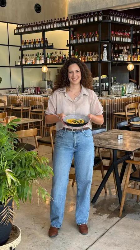 מסעדת ג'סיקה מארחת את יוצרת התוכן הקולינרי "פלפלת" לערב פופ־אפ מיוחד. הגר גבאי. צילום: באדיבות מסעדת ג'סיקה