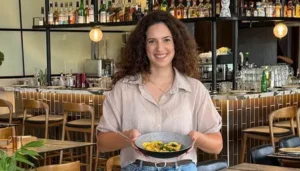מסעדת ג'סיקה מארחת את יוצרת התוכן הקולינרי "פלפלת" לערב פופ־אפ מיוחד. הגר גבאי. צילום: באדיבות מסעדת ג'סיקה