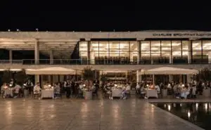קבוצת R2M מגיעה להיכל התרבות תל אביבוגם בדרך גם מסעדה חדשה. צילום: הדמיות קרדיט R2M