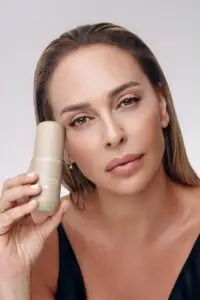 קמפיין ראשון בשווי של מאות אלפי שקלים: Subderma. מירי בוהדנה לסאבדרמה. צילום: ניב מאיו